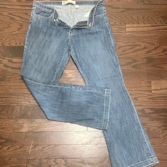 GAP Women's Boot Cut Jeans in Denim Blue - Picture 1 of 6